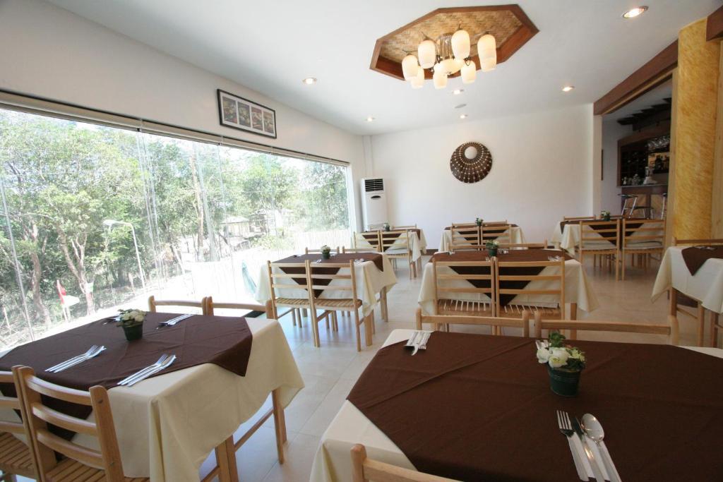 Coron Hilltop View Resort Exterior photo